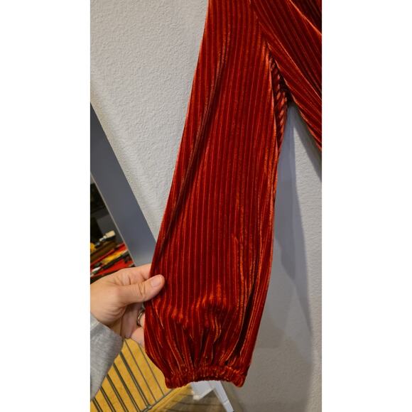 Anthropologie Ali & Jay Jumpsuit Womens M Ruby Red Velvet Pleated Wrap V-Neck - Picture 5 of 13